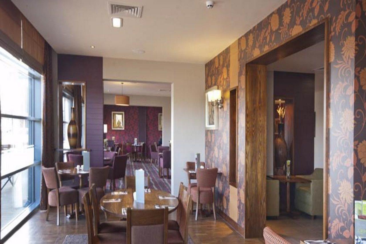 Premier Inn Edinburgh Park Buitenkant foto