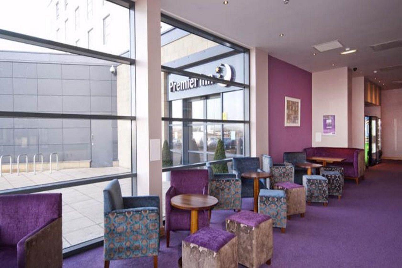 Premier Inn Edinburgh Park Buitenkant foto