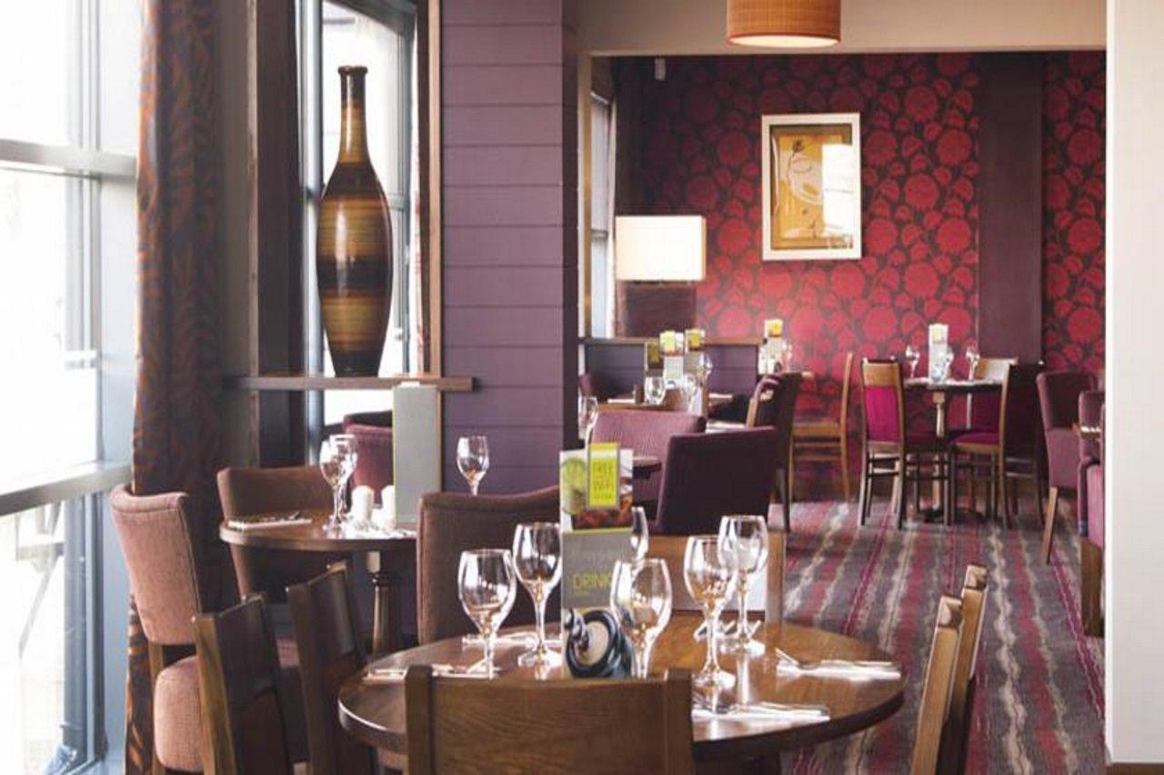 Premier Inn Edinburgh Park Buitenkant foto