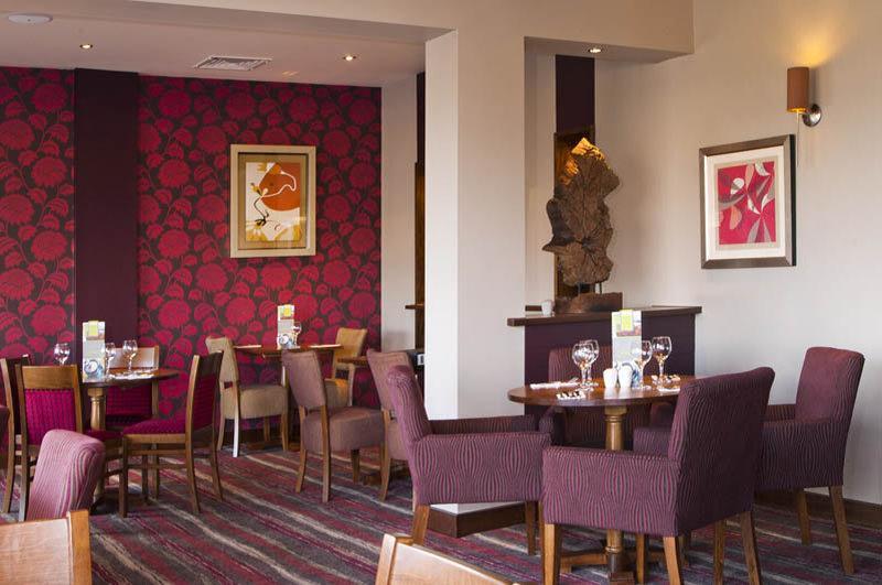 Premier Inn Edinburgh Park Buitenkant foto