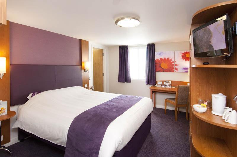 Premier Inn Edinburgh Park Buitenkant foto